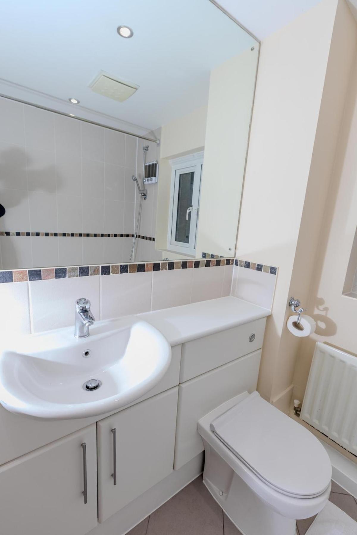 Villa 5-Bed Modern & Luxurious House Snodland Esterno foto